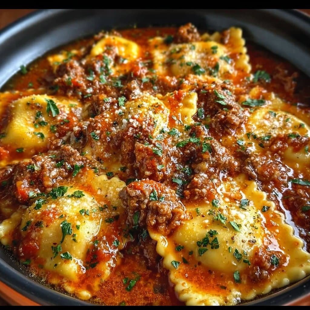 Crockpot Ravioli Lasagna: A Hands-Off, Flavor-Packed Comfort Food Masterpiece